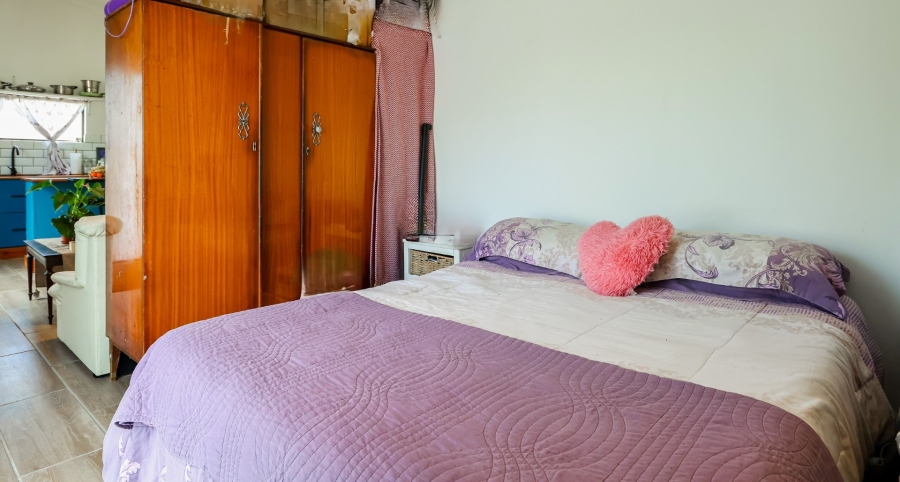 3 Bedroom Property for Sale in Heiderand Western Cape
